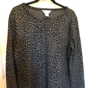 25% off 3+ Items Sweatshirt